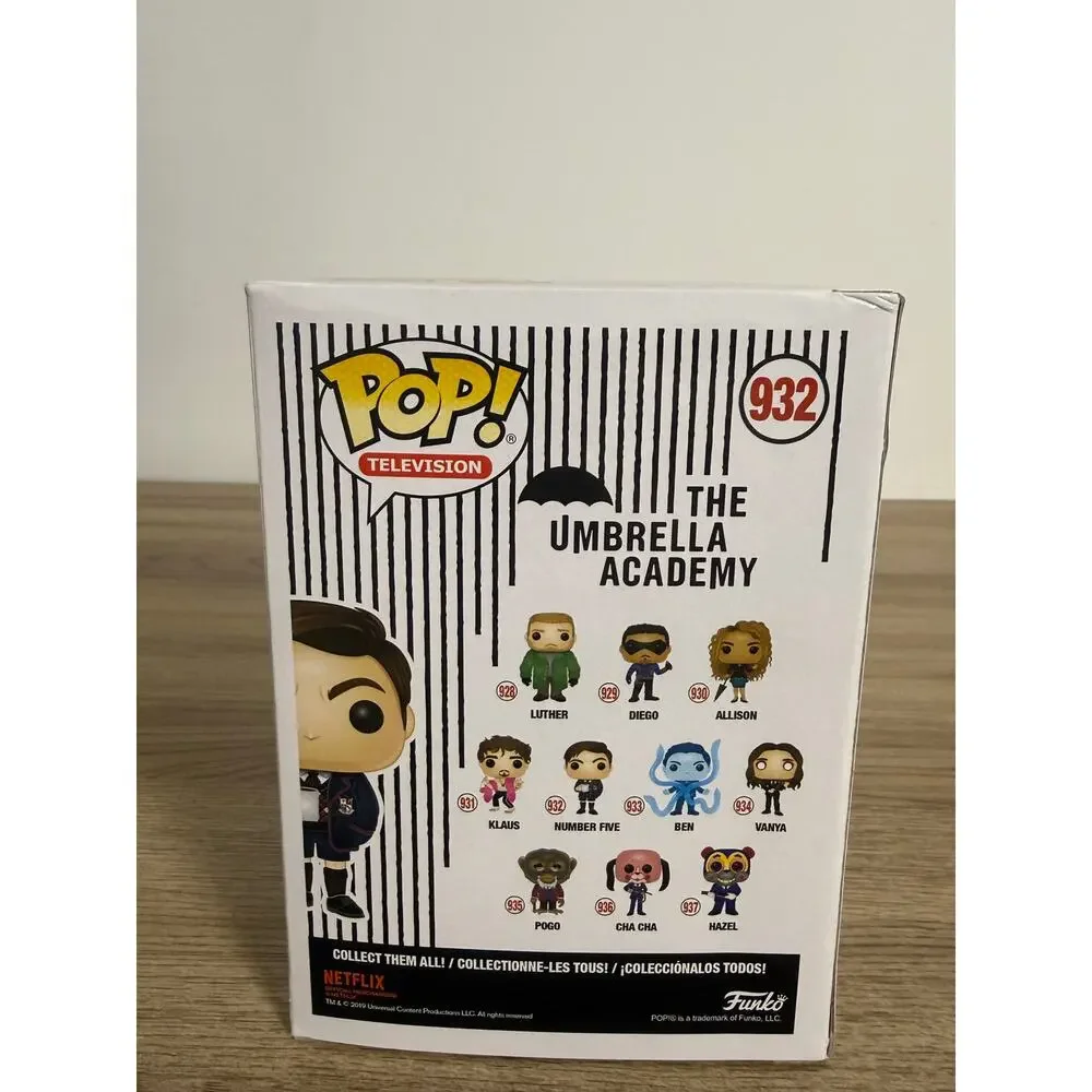 Funko Pop Television The Umbrella Academy Number Five 932 Chase Limited Edition - Picture 3 of 7